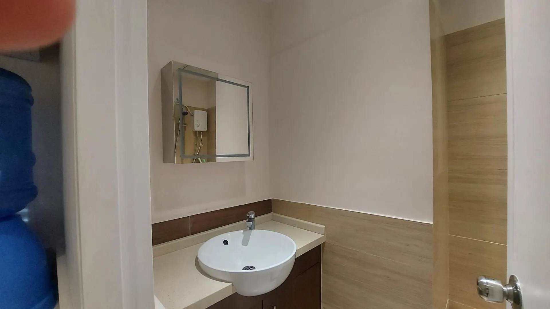 Studio Type Staycation Matina Enclaves Condo Fully Furnished Davao City Filippinerne